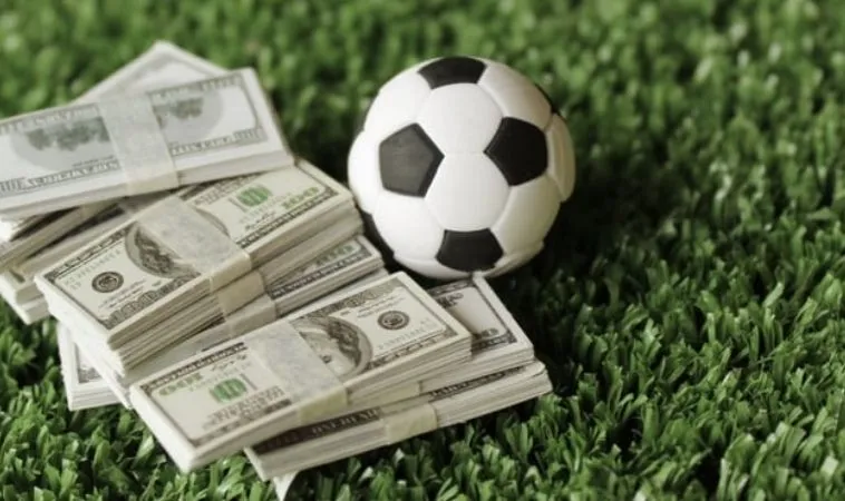 Tỷ lệ thưởng cá cược bóng đá 12Play cực cao