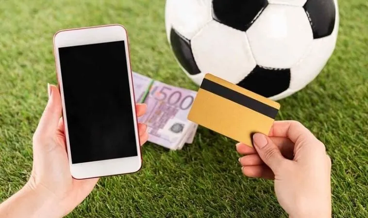 Nạp tiền để trải nghiệm các trò chơi cá cược tại 12Play